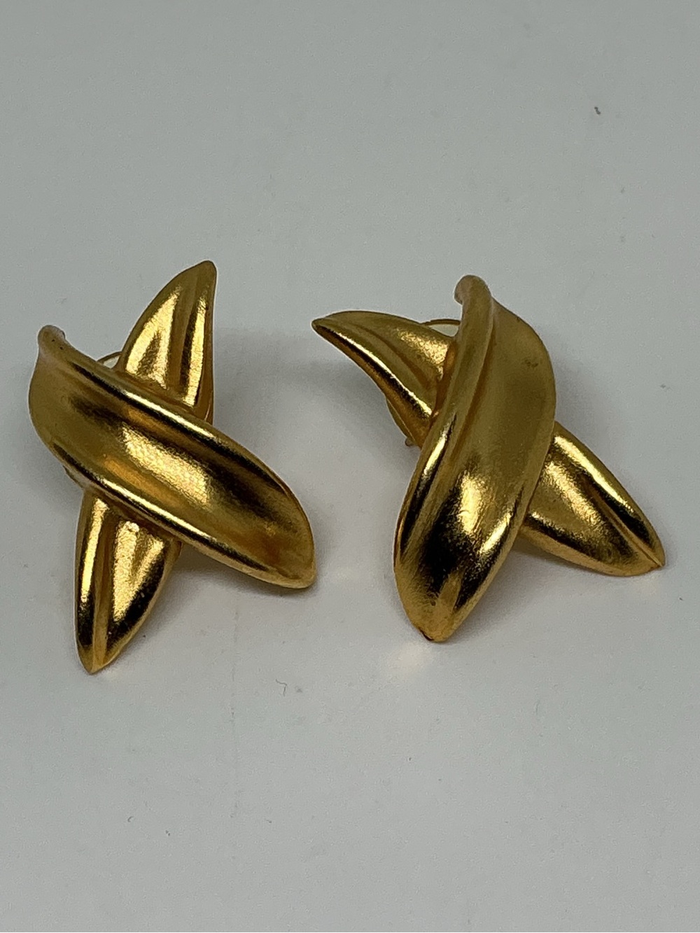 Anne Klein Vintage Gold-Tone Crossover “X” Pierced Earrings, Signed AK, 1980s